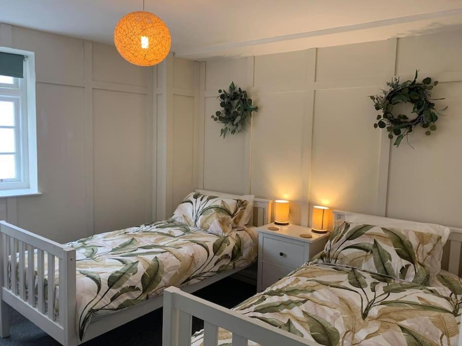 Gorgeous Seaside Getaway. Apartment Hastings Ngoại thất bức ảnh