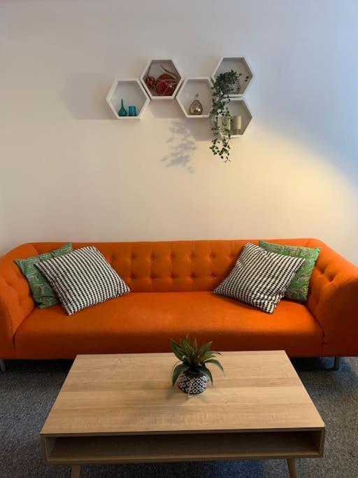 Gorgeous Seaside Getaway. Apartment Hastings Ngoại thất bức ảnh